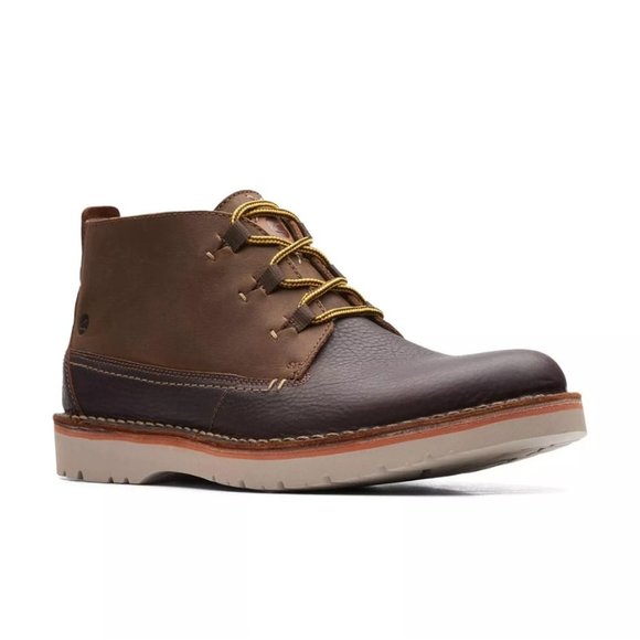 Clarks Other - Clarks Brand Men's Collection Eastford Mid Boots Size: 9M
